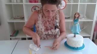 Istofaz-se Assim: Como fazer mãos e braços em pasta de açúcar, Carina Costa