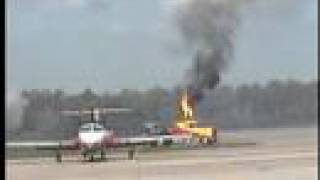 2002 NAS Oceana Airshow - Shockwave vs. Bill Leff