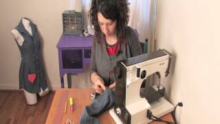 How to Sew a Zipper on the Bottom Leg of Pants : Altering Jeans