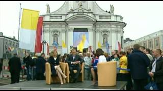 Wywiad premiera wraz z małżonką dla TVP 1 - 1 maja 2011 r.