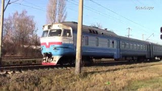 Дизель-поезд ДР1А-153, рейсом №807 Хмельницкий-Винница, прибывает на ст. Гречаны