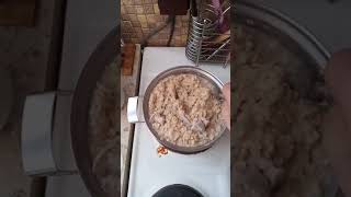 Жена приготовила супчик, мясо есть картошка суп! Жри