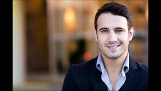 Онлайн-гадание. Что сейчас происходит с любимым, о чем он думает