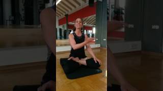 Yoga Flashmob 21.6. auf dem Marktplatz in Tübingen