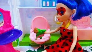 حلقة نورا بتحمي عروستها في الحمام وعمو حسن زعلان ليه يا ترى