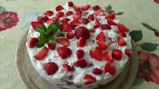 Йогуртово клубничный торт
