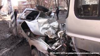 Автобус протаранил три автомобиля