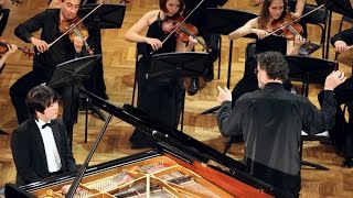 Seong-Jin Cho - Mozart Piano Concerto No. 20 in D minor, K.466 (2011)