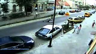 stupid kid vs cyclist accident