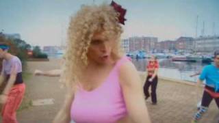 Marcel et son Orchestre :  "Tout l'temps t'aimer toujours" - Le Clip (2001)