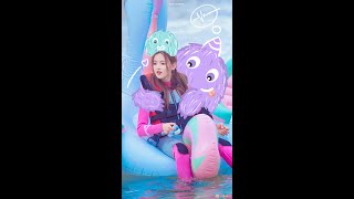 美女与怪兽 （杨超越/陈意涵/紫宁/李沁）