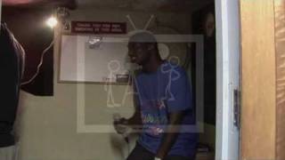 Big Frizzle Exclusive Bars (Background Check)