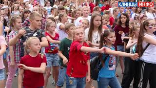 Флэшмоб, посвященный Дню России, прошел в санатории «Затишье»
