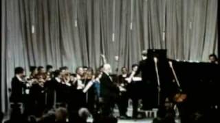 Sviatoslav Richter:Haydn Piano Concert in D 2nd mvt. 1983