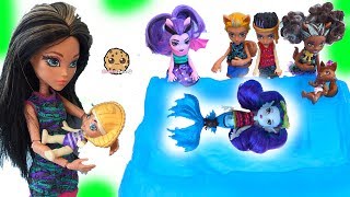 Brother + Sister + Baby Monster High Family Dolls + Slurping Slime Toys
