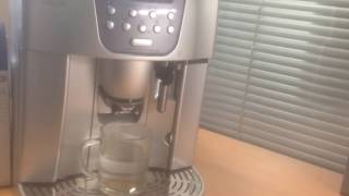 Cамостоятельная чистка кофемашины Delonghi