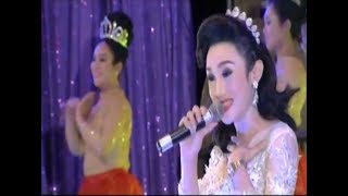 ผู้สาวขาดแคลนกระเทยแทนกะได้ - ท๊อฟฟี่ ศรีภูเวียง ลำเรื่องต่อกลอน คณะเสียงอิสาน เรื่อง ลูกกาฝาก