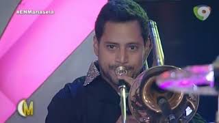 Guayacan Orquesta Interpreta su éxito (Cuando hablan las miradas) - Esta Noche Mariasela
