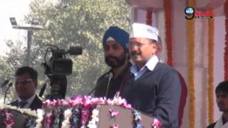 AAP’s Kejriwal became 8th CM of Delhi: Took Oath at Ramlila Maidan today