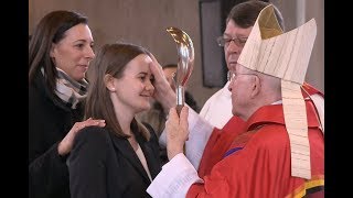 "Gott steht dir bei" - Das Sakrament der Firmung