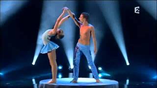 Handstand/contortion act by Artem & Nastia 500 / www.maximaaa.com