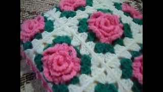 Вязаный чехол из квадратов с цветами на подушку.Crochet pillow.  עבודת יד