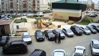 Жестокие и смешные драки на дорогах - 2014
