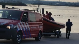 Omgeslagen kanovaarder op IJssel bij Zwolle Zuid gered
