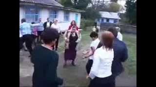 Хорошо в деревне летом  Очень пьяные танцы