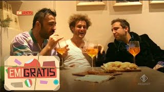 Emigratis - Pio e Amedeo fanno aperitivo con Alessandro DiamantI