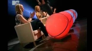 Лена и Нюта в передаче "Свободен" на MTV (22.04.2011)