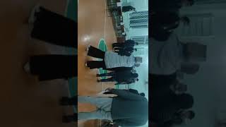 На участке №1122 в Бишкеке во время ручного подсчета голосов двери в УИК не закрыты
