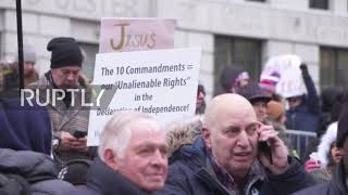 USA: Albany residents protest vaccine mandates as national COVID cases reach all-time high