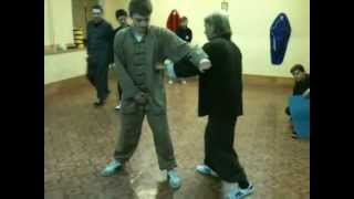 Занятия в школе КУНГ ФУ.Видео-урок. http://www.chuan-shu.ru/