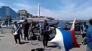 Музыканты на набережной Севастополя 9 мая 2016