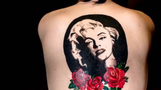 Бодиарт. Портрет Мэрилин Монро на спине.  Body art Marilyn Monroe. Стоп моушен Stop Motion