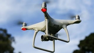 DJI PHANTOM 4 - Auto-Follow Drone - Unboxing
