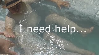Турция Памуккале турист ТОНЕТ!  (Turkey Pamukkale tourist DROWNS!)