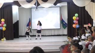 Назрин и Нармин Гумбатовы)1сентября)))