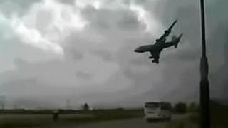 Падение грузового самолета в Афганистане! Шок! Plane crash in Afghanistan!