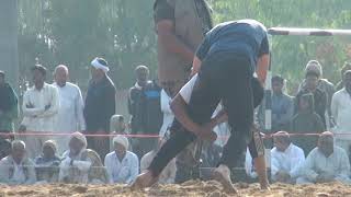 Girls Wrestling bout at SInghwa Village Dangal 2020