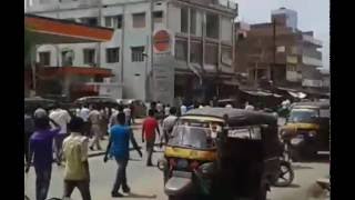 दाऊदनगर में राजद विधायक के बेटे ने चलाई गोली, एनएच-98 जाम