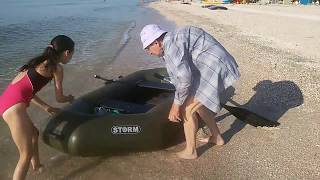 АЗОВСКОЕ МОРЕ! ФЕДОТОВА КОСА КИРИЛЛОВКА РЫБАЛКА НА ЛОДКЕ В МОРЕ БЫЧКИ