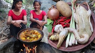 Yummy Duck Curry Spicy with Potato for Eating delicious - Cooking Duck for Lunch food ideas Ep 3