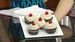 Vegan Red Velvet Cake Recipe : Vegan Desserts
