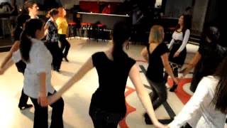 Iva Davidova v klub na horoto - Ruma moma - live