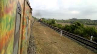 Poorna Express Insulting Duronto!!