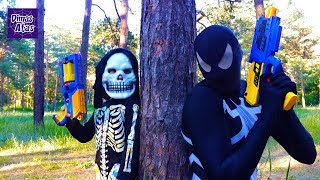 Батл Бластер Скелета против Бластер человека паука Nerf Skeleton vs Nerf Spider man Димас Атас