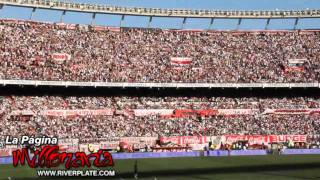 "Ole ole ole ola, jugando bien o jugando mal..." River Plate