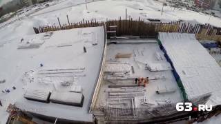 Укрывают тоннель для работы в мороз